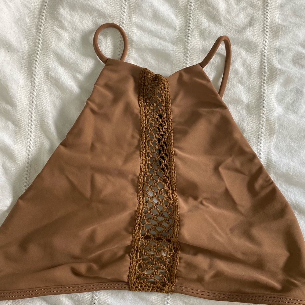 Acacia top Large NWT